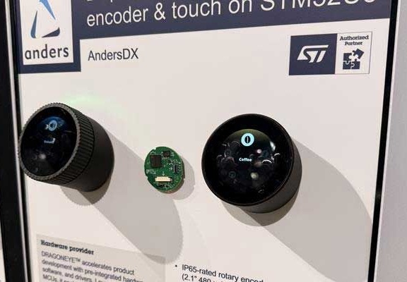 Anders DX IP65 rotary encoder devices at embedded world, showing housed units and bare PCB