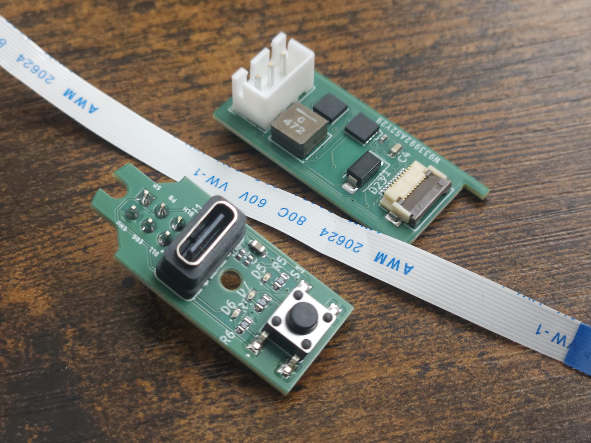 The two boards laid out with the 0.5mm flat flex cable between them